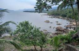 Terreno em Ilhabela/SP  Veloso