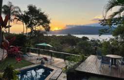  REF: 1067 - Casa em Ilhabela/SP  Saco da Capela