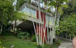 Veja mais REF: 727 - Casa em São Sebastião/SP REF: 727 - Casa em São Sebastião/SP