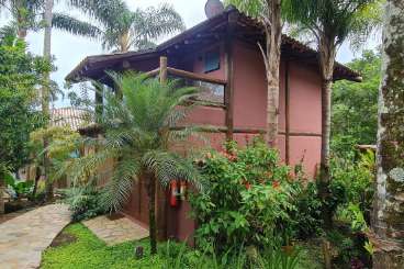 Casa em Condomnio/loteamento Fechado em Ilhabela/SP  Veloso REF: 905