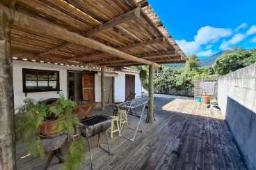 Casa em Ilhabela/SP  Cocaia REF: 1062