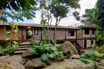 Casa em Ilhabela/SP  Taubat REF: 1063