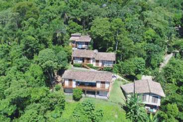 Casa em Ilhabela/SP  Curral REF: 374