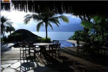 Casa em Ilhabela/SP  Curral REF: 327