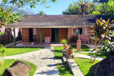 Casa em Ilhabela/SP  Cocaia REF: 849