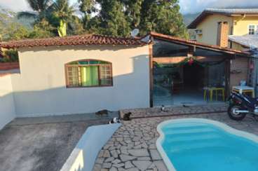 Casa em Ilhabela/SP  Barra Velha REF: 860